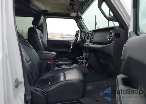 2018 Jeep Wrangler Unlimited Sahara 4X4 z USA, uszkodzony, nr VIN 1C4HJXEG0JW108082